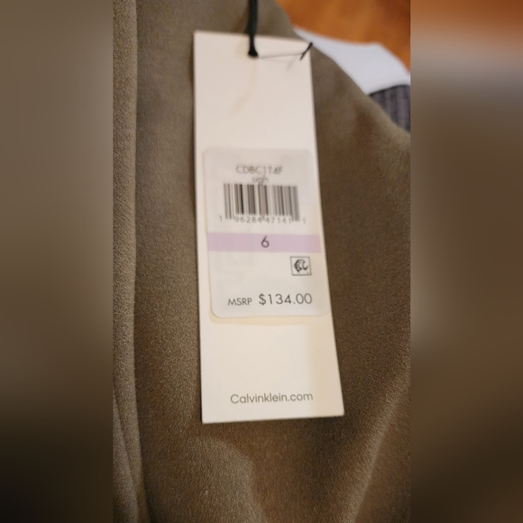 Calvin Klein Caper Dress Size 6 - Picture 6 of 6